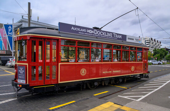 Auckland dockline tram operating in wynyard quarter street
