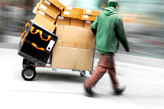 delivery with dolly by hand