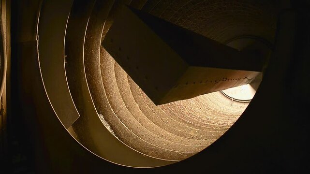 Industrial plastic grinding machine slowly rotating