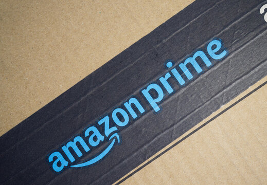 Amazon Prime delivery box with Logo