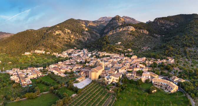 Old rural Mallorca at sunrise - Caimari village with mountain, Raiguer region, Mallorca, Balearic Islands, Spain, Europe