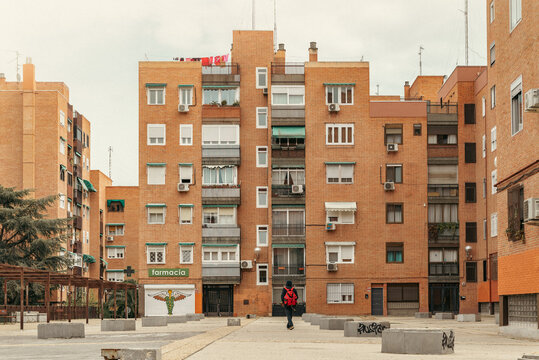 Edificios residenciales de ladrillo en Madrid