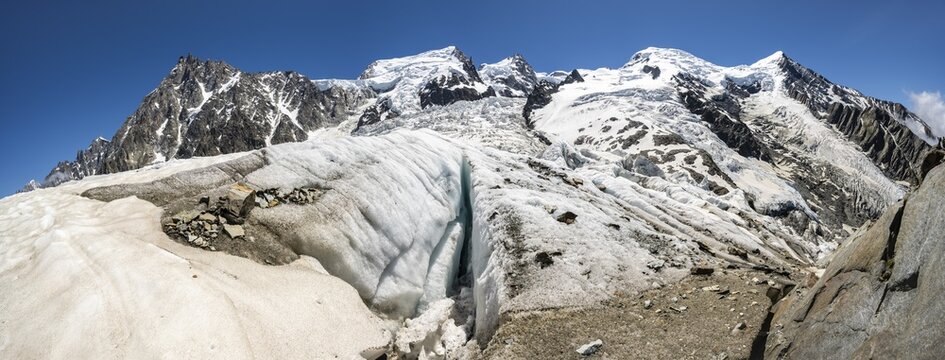 La Jonction, glacier tongue, Glacier des Bossons meets Glacier de Taconnaz, summit of Aiguille du Midi, Mont Maudit, Mont Blanc and Aiguille de Bionnassay, Chamonix, Haute-Savoie, France