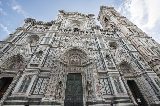 Campanile and cathedral, Duomo Santa Maria del Fiore, UNESCO World Heritage Site, Florence, Tuscany, Italy