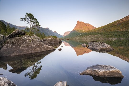 Innerdalsvatna Lake, Innerdalen High Valley, Innerdalst&aring;rnet Mountain, Sunndal, M&oslash;re og Romsdal, Vestland, Norway