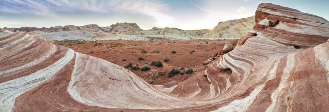 Fire Wave Rock, Valley of Fire State Park, Nevada, USA