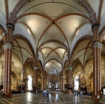 Church room of the Cattedrale Santa Maria Matricolare, Verona, Veneto, Italy