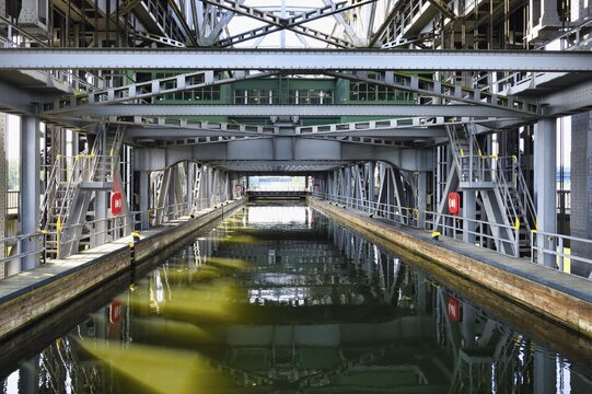 Interior view of the old Niederfinow ship lift, Oder Havel Canal, Brandenburg, Germany