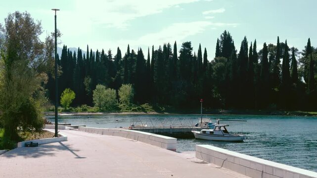 Spring Location: upa Park Promenade Boat in Tivat