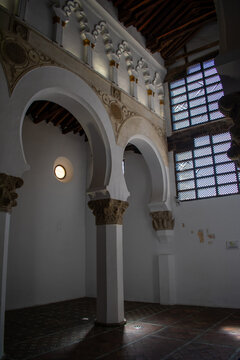 Sinagoga de Santa Maria La Blanca en Toledo