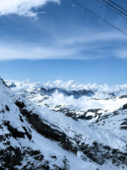 Obraz premium Panoramic Alpine View from Mount Titlis Summit, Engelberg, Switzerland