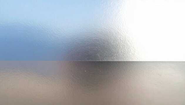 Fondo abstracto de vidrio esmerilado con degradado suave de azul a blanco y una l&iacute;nea horizontal divisoria, ideal para dise&ntilde;o moderno y minimalista.