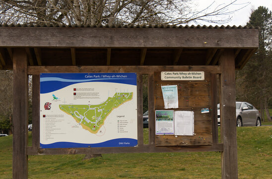 Cates Park Whey-ah-Wichen park map and community bulletin board