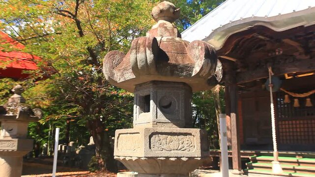 真田信利献上の石灯籠