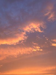 Fototapeta premium Serene Dawn Sky in South Korea