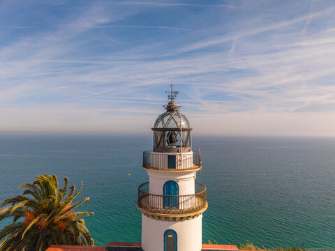 Faro de Callela en la Costa del Maresme, Barcelona, Catalu&ntilde;a