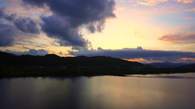 四万十大橋から望む夕焼けの四万十川