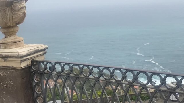Visuale panoramica dalla ringhiera della Villa Belvedere di Acireale (Sicilia,Italia)