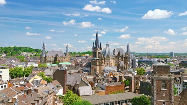 Aachen im Sommer, Aken, Aix-La-Chapelle