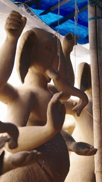 Lord Ganesha Idol Making | Ganpati Bappa Murti | Clay Art Vertical Shot 