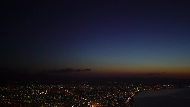 函館山から望む黎明の函館市街