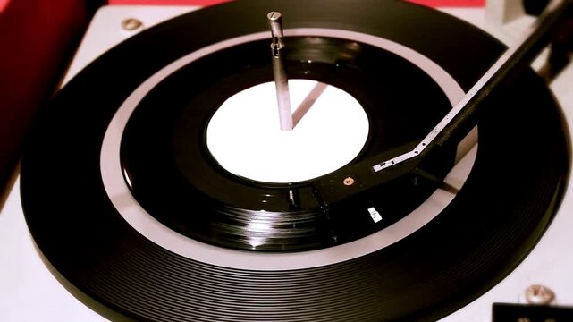 vinyl record rotating spinning dj music