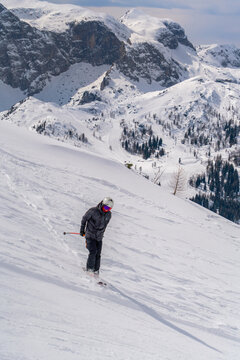 Off-piste Skiing in the Austrian Alps, Nassfeld Presseggersee