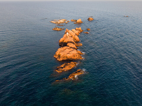 Faro de les Illes Formigues en Palam&ograve;s, Girona