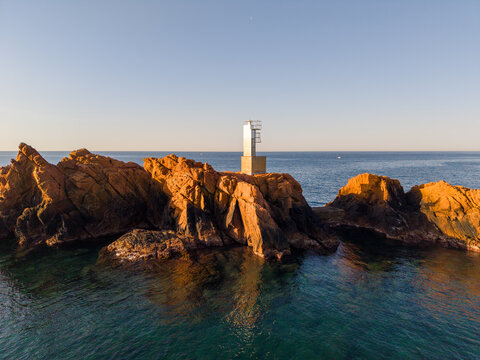 Faro de les Illes Formigues en Palam&ograve;s, Girona