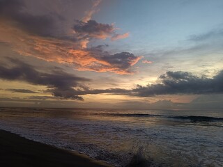 Obraz premium sunset over the sea