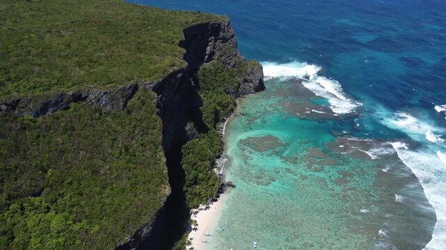 Front&oacute;n Beach, Playa Front&oacute;n, Saman&aacute;, Dominican Republic Drone footage