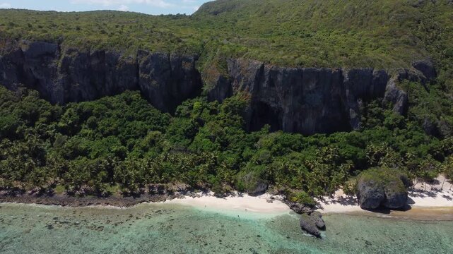 Front&oacute;n Beach, Playa Front&oacute;n, Saman&aacute;, Dominican Republic Drone Footage