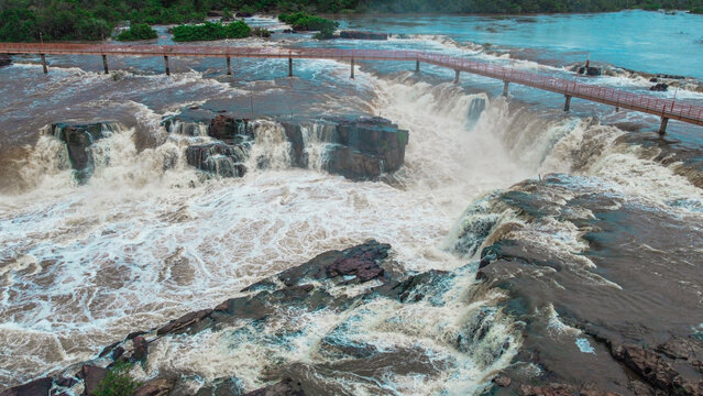 Cachoeira do Urubu - Piau&iacute; - Brasil