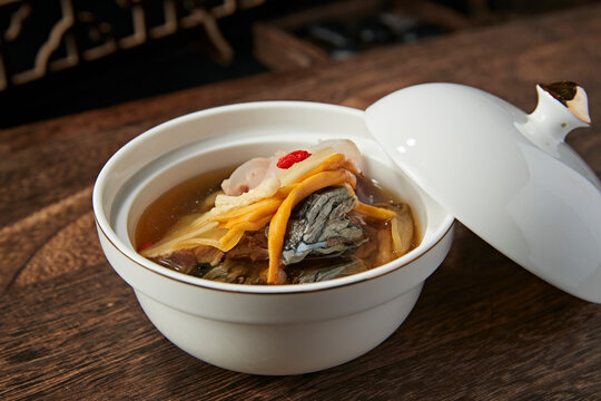 Black Chicken, Cordyceps, Deer Antler, Goji Berry, and Angelica Nourishing Soup