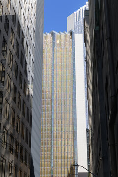 looking east on Piper St to Royal Bank Plaza at 200 Bay St; Late Modernist towers by Boris Zerafa (WZMH), Toronto