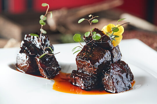 Braised beef brisket with squid ink