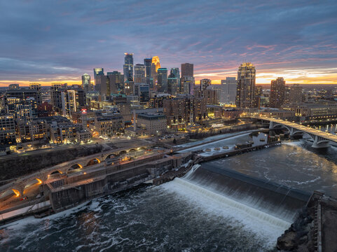 Sunset over downtown Minneapolis and Saint Anthony Falls in Minneapolis, Minnesota