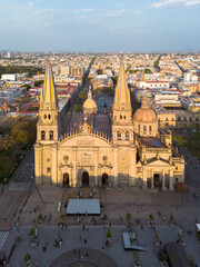 Fototapeta premium Aerial view of the sunset in Guadalajara (Mexico) with the cathedral
