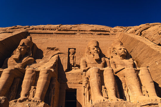 abu simbel egypt