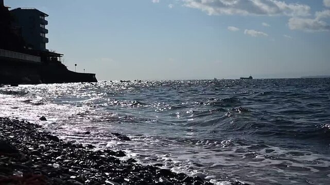 加太湾を航行する船 （和歌山県和歌山市, 2026年1月）