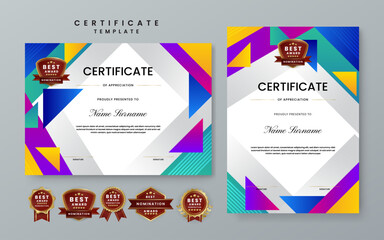 Fototapeta premium Modern certificate template bundle featuring bold geometric triangles and blue purple gradients
