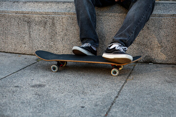 Skater and its skateboard © Elstara Steloj