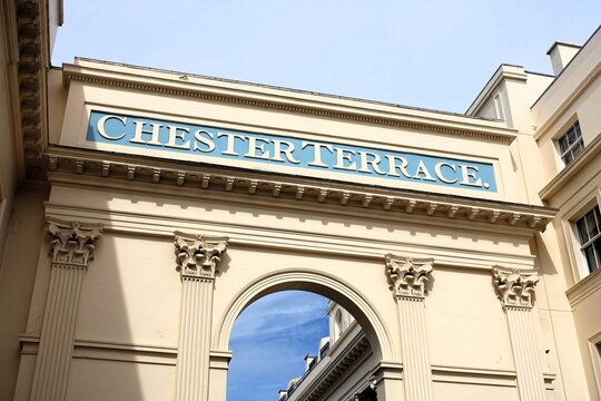 The entrance to Chester Terrace in Regent's Park, London, features a Corinthian arch. It was designed by John Nash and constructed by James Burton in the year 1825.