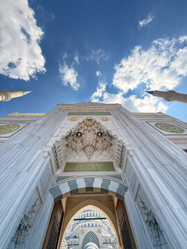Grand Camlica Mosque Architecture in Istanbul Turkey