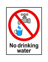 znak zakazujący picia wody © robert6666