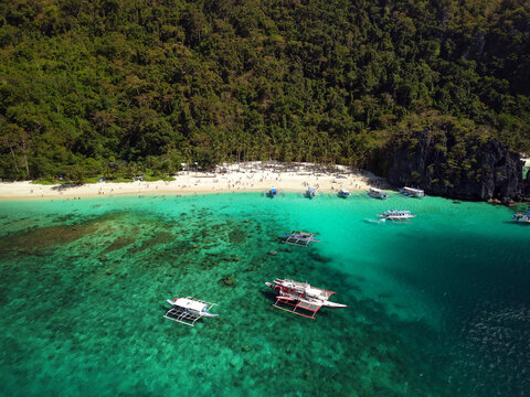Seven Commandos Beach, located on the main island of El Nido, Palawan, is one of the most popular destinations for tourists, Philippines