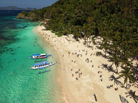 Seven Commandos Beach, located on the main island of El Nido, Palawan, is one of the most popular destinations for tourists, Philippines