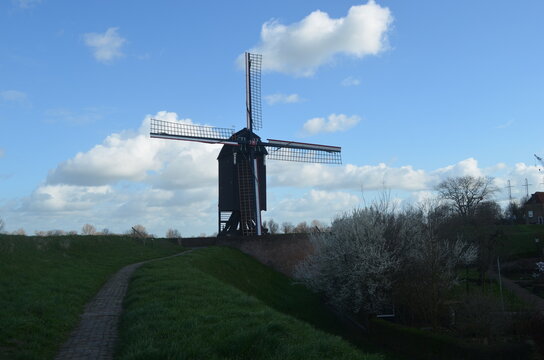 Heusden, Old Windmill - North Brabant, The Netherlands