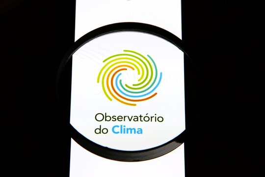 Observat&oacute;rio do Clima - Rede brasileira fundada em 2002 que re&uacute;ne organiza&ccedil;&otilde;es da sociedade civil, institutos de pesquisa e movimentos sociais. Seu objetivo principal &eacute; atuar na agenda clim&aacute;tica.