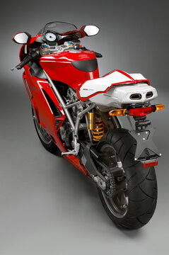 Bologna, Italy - May 05, 2004: Ducati 999s Testastretta, three-quarter view on gray gradient background